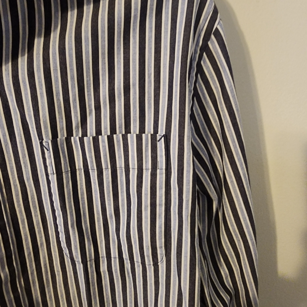Men's button down - Picture 8 of 9